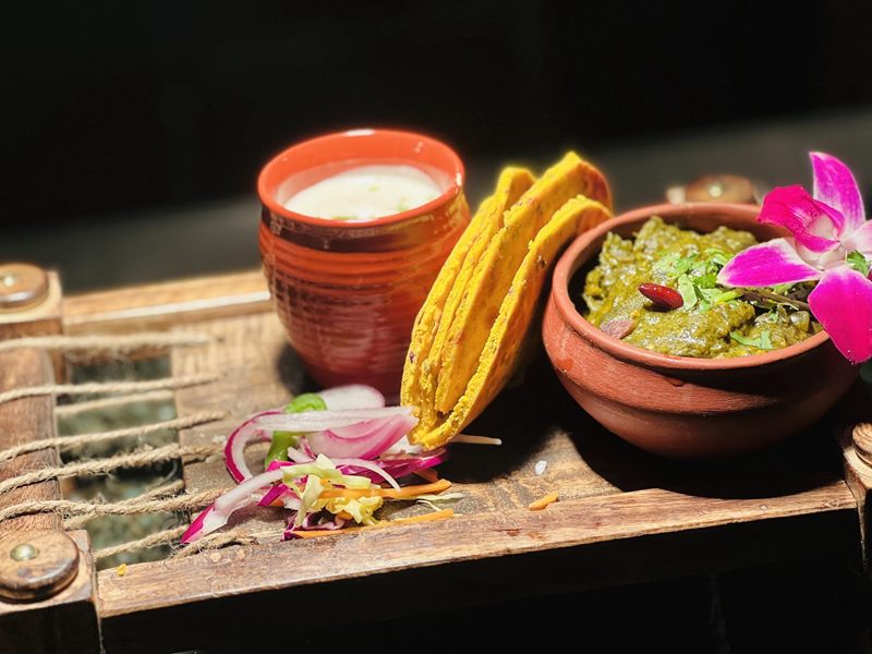 Chutneys Bellevue food